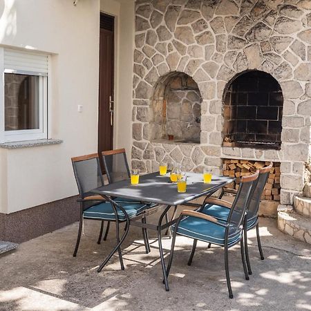Apartments Omorfia كلارجيفيكا المظهر الخارجي الصورة