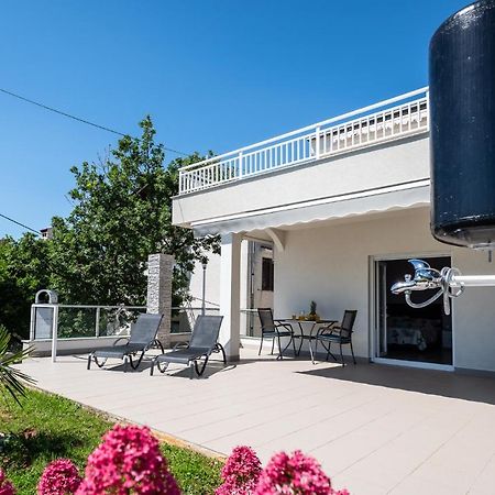 Apartments Omorfia كلارجيفيكا المظهر الخارجي الصورة