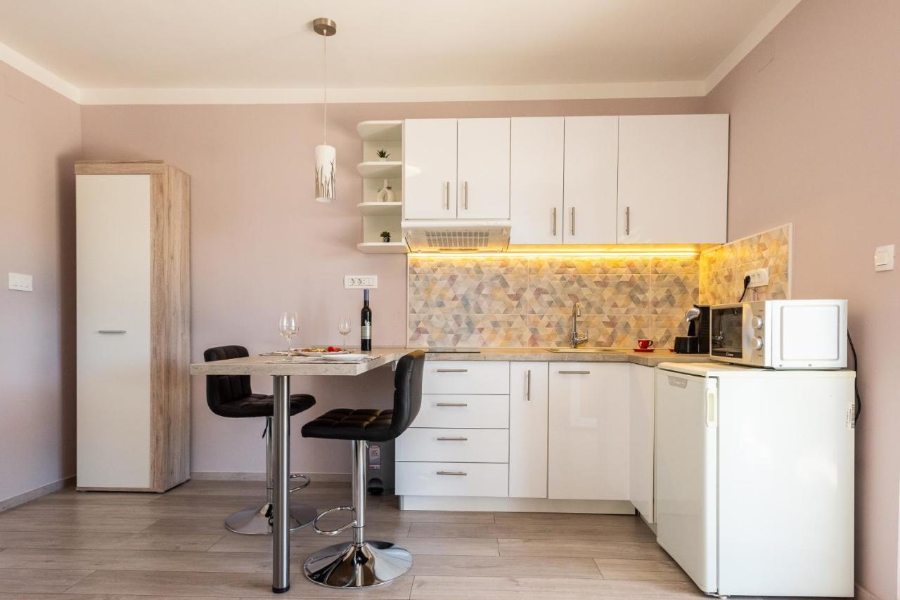 Apartments Omorfia كلارجيفيكا المظهر الخارجي الصورة